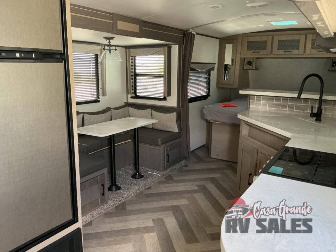 A photo of this 2021 Cruiser Twilight Signature TWS 2100