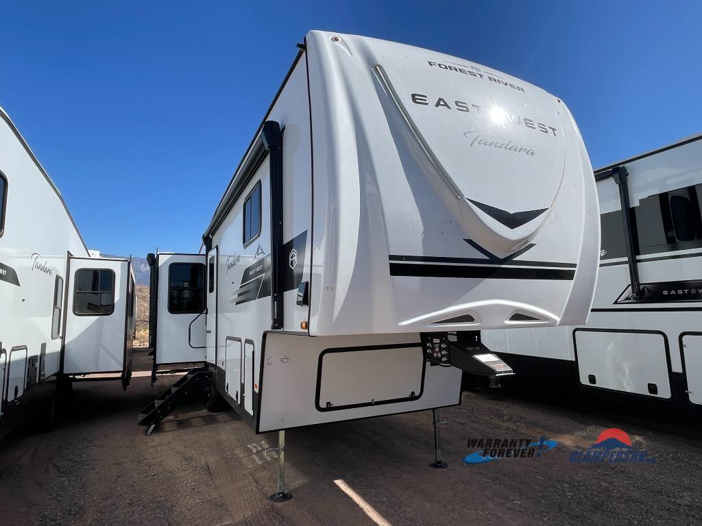 2026 East To West Tandara 295RL in hurricane UT