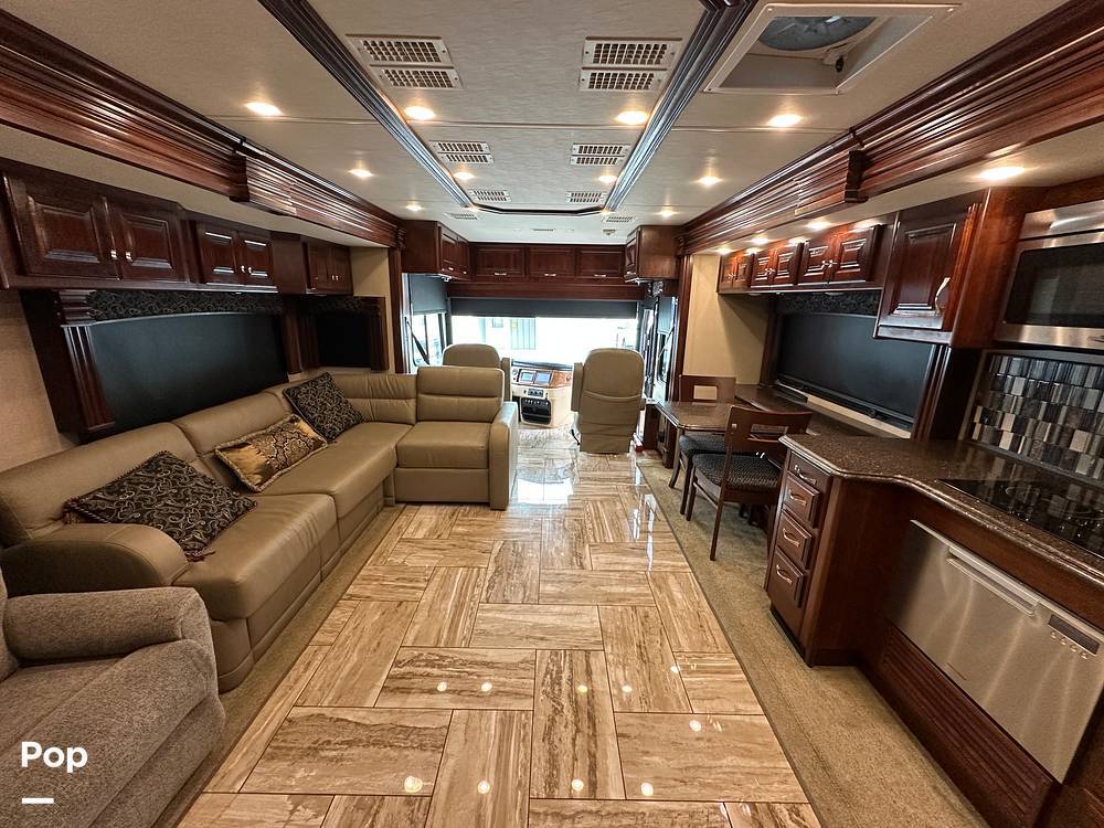 2017 Fleetwood Discovery 39F in jane MO