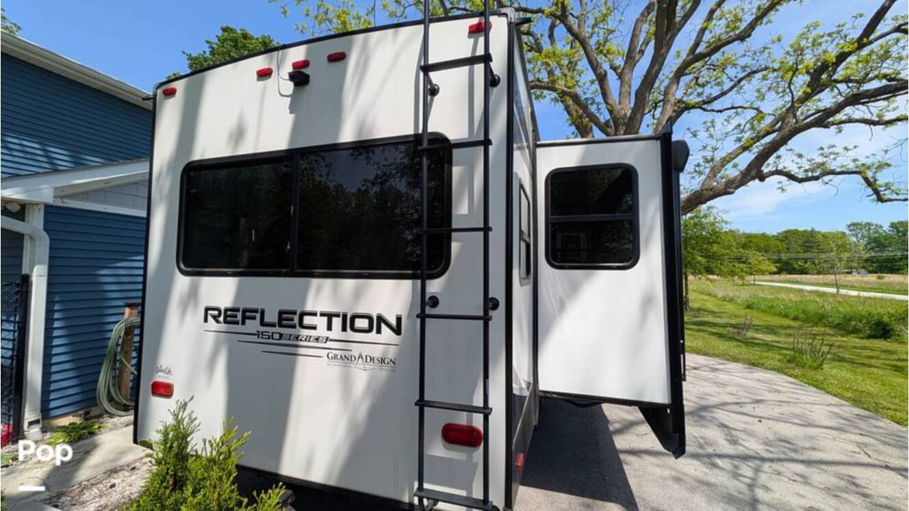A photo of this 2021 Grand Design Reflection 295RL