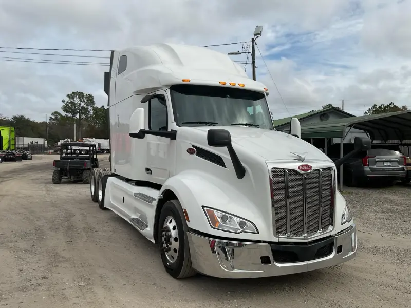 2023 PETERBILT 579