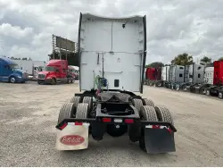 2023 PETERBILT 579