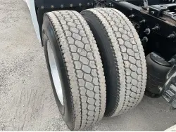 2023 PETERBILT 579