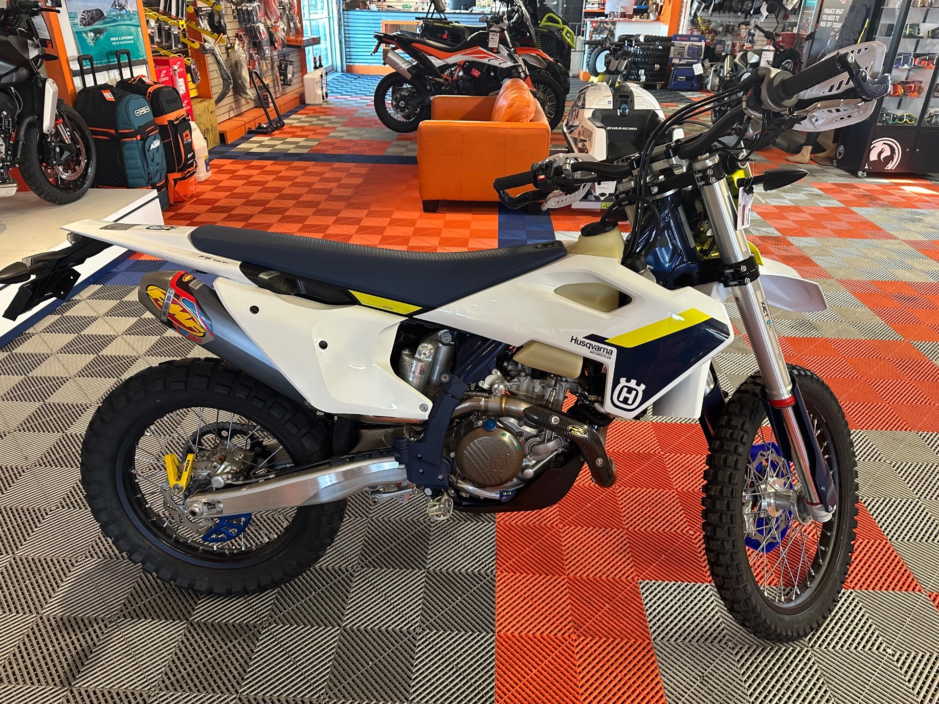 2025 Husqvarna FE 501s 501 S in Easton, MD