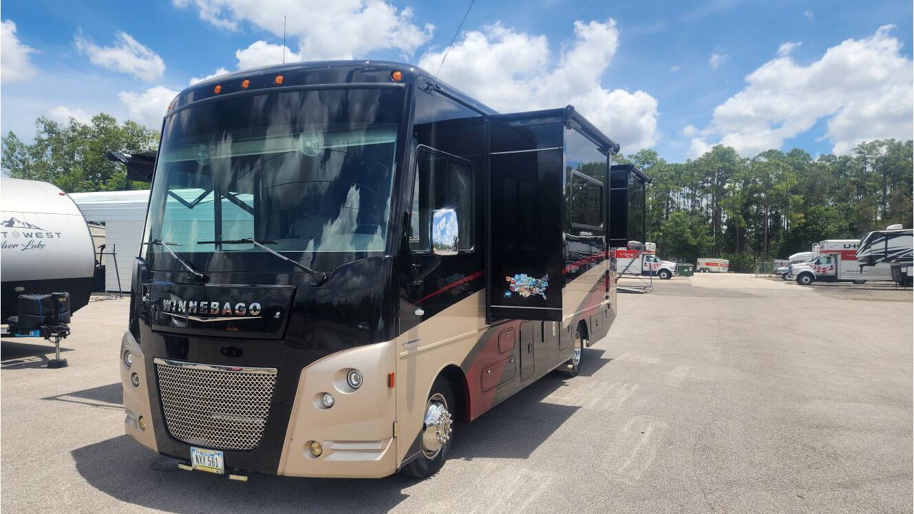 A photo of this 2019 Winnebago VISTA LX 27N