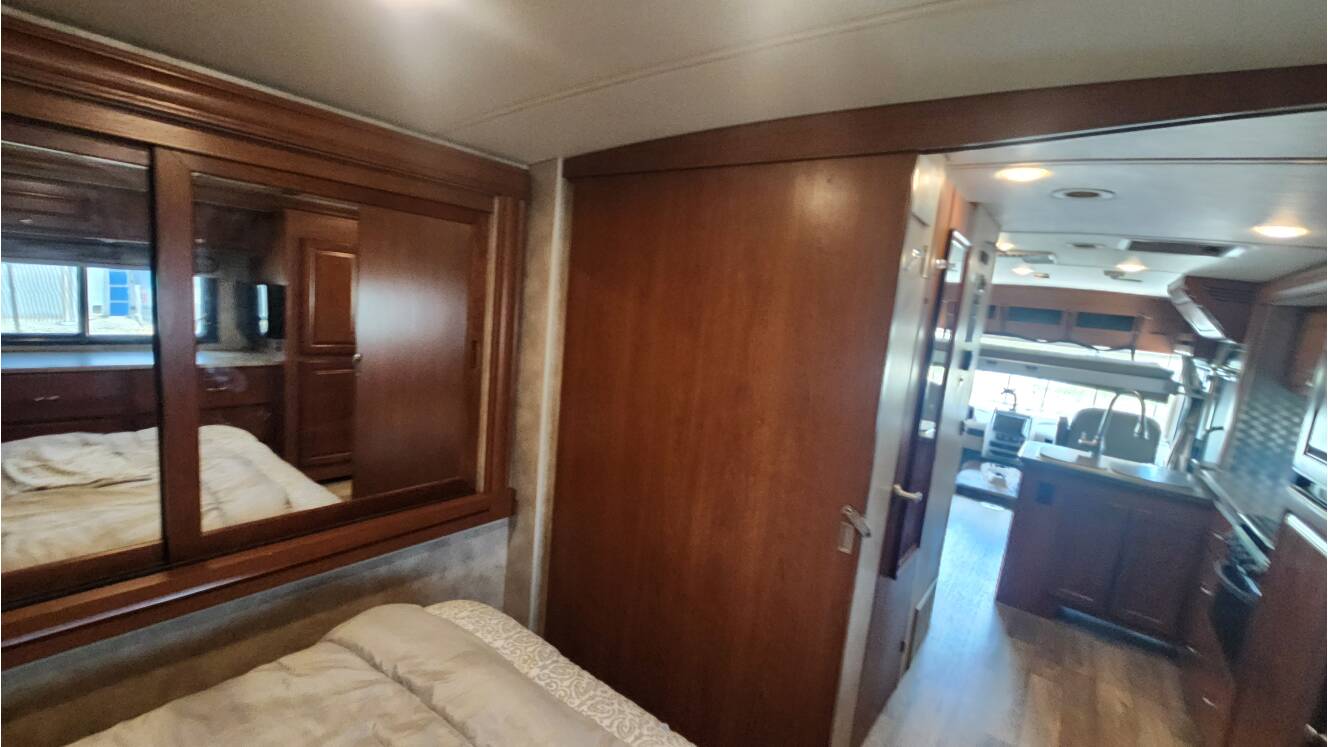 A photo of this 2019 Winnebago VISTA LX 27N