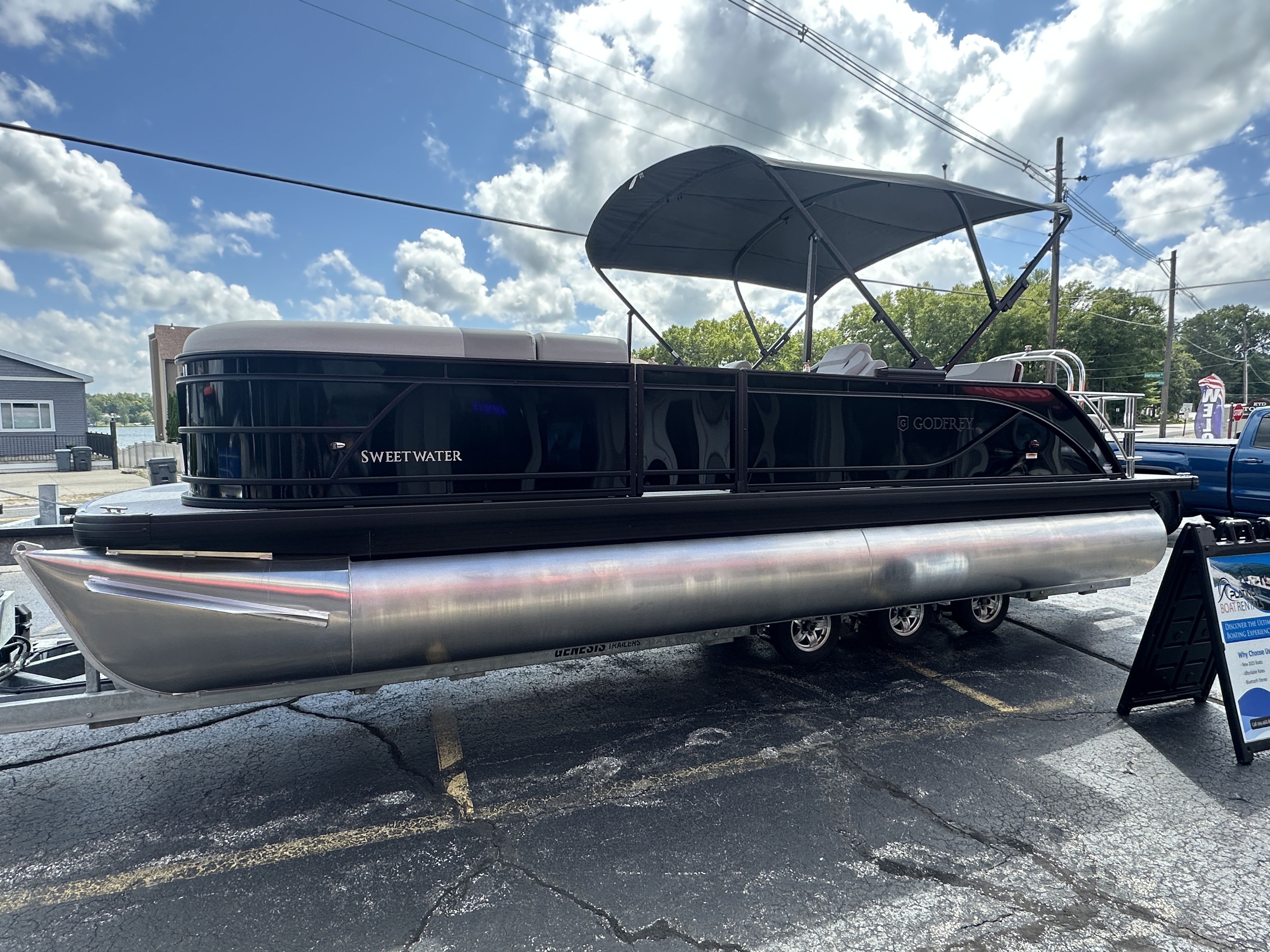 2026 Godfrey Pontoon Boats Sweetwater 2286 SFLC 2486 SFL in rockford MI