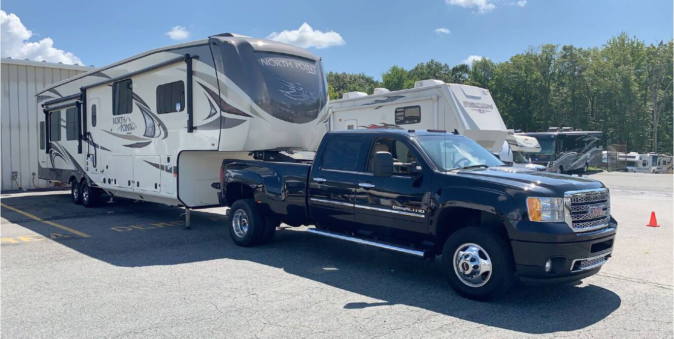 A photo of this 2019 Jayco NORTH POINT 377RLBH