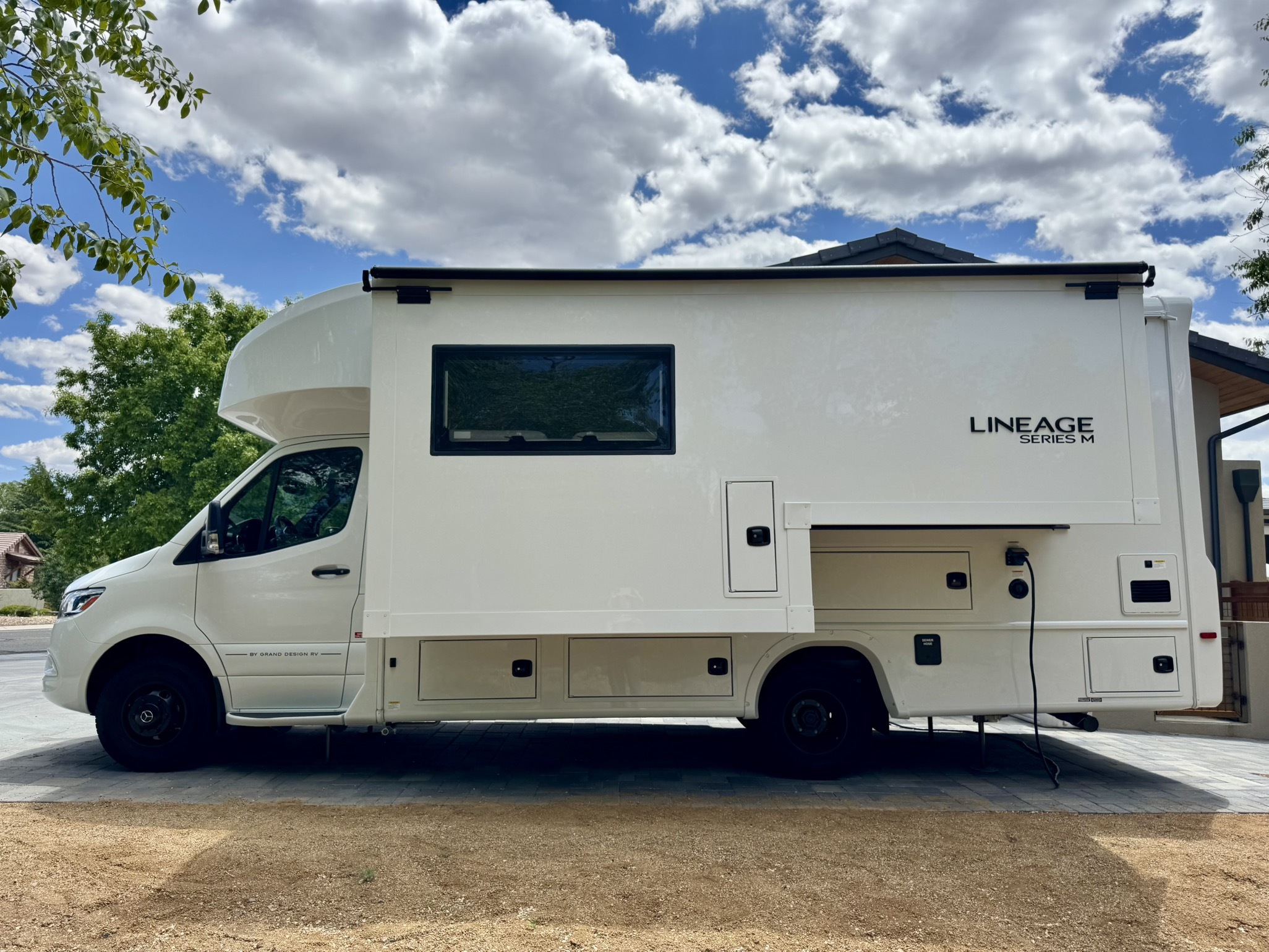 2026 Grand Design LINEAGE SERIES M 25FW in prescott AZ