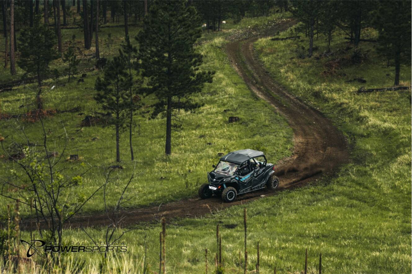 A photo of this 2026 CFMOTO ZFORCE 950 Sport 4