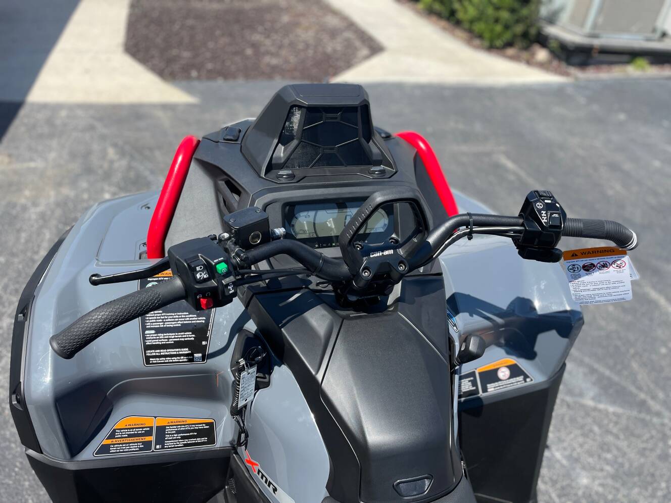 A photo of this 2025 Can-Am Outlander XMR 1000R