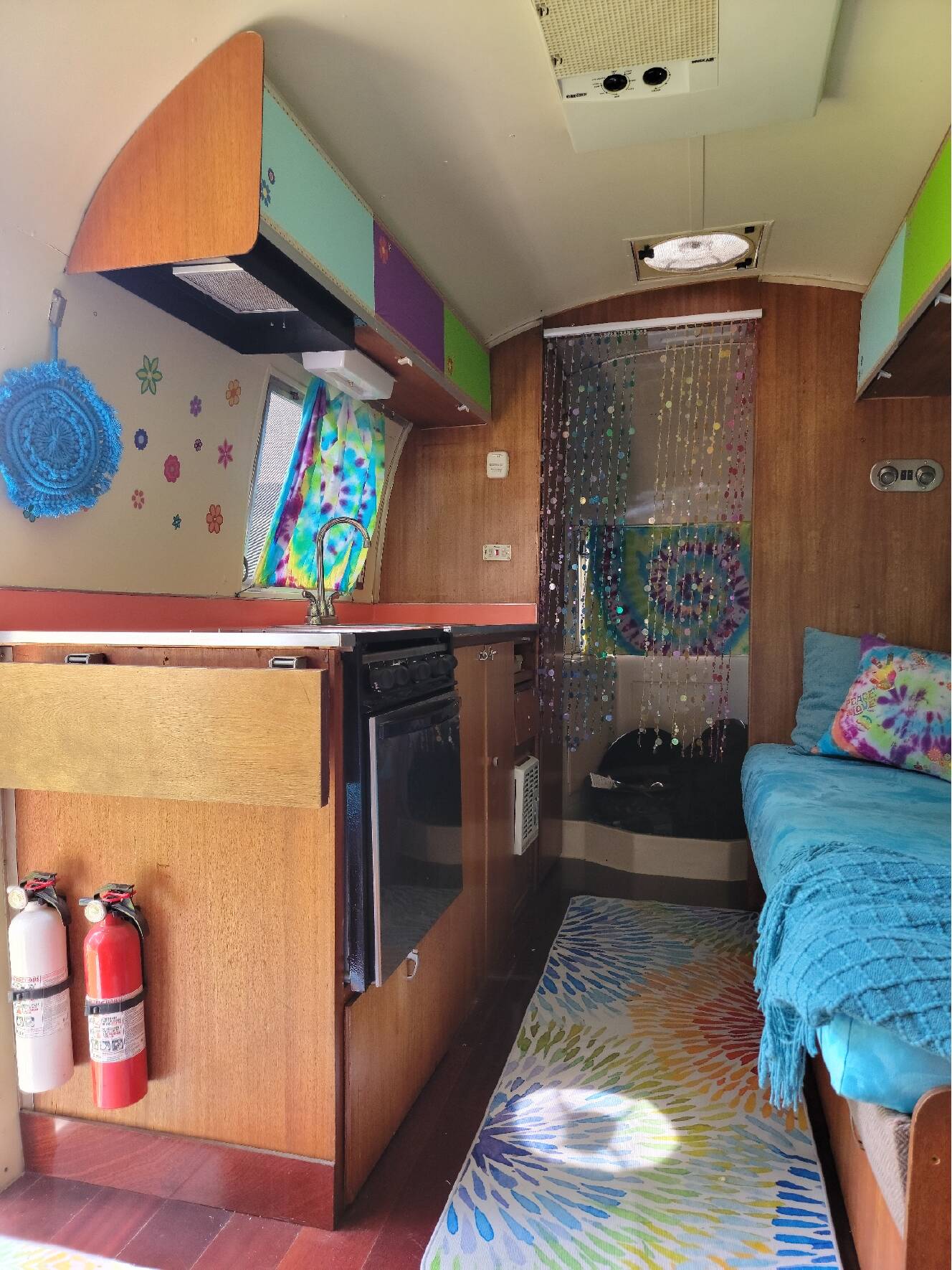 A photo of this 1965 Airstream GLOBETROTTER 19