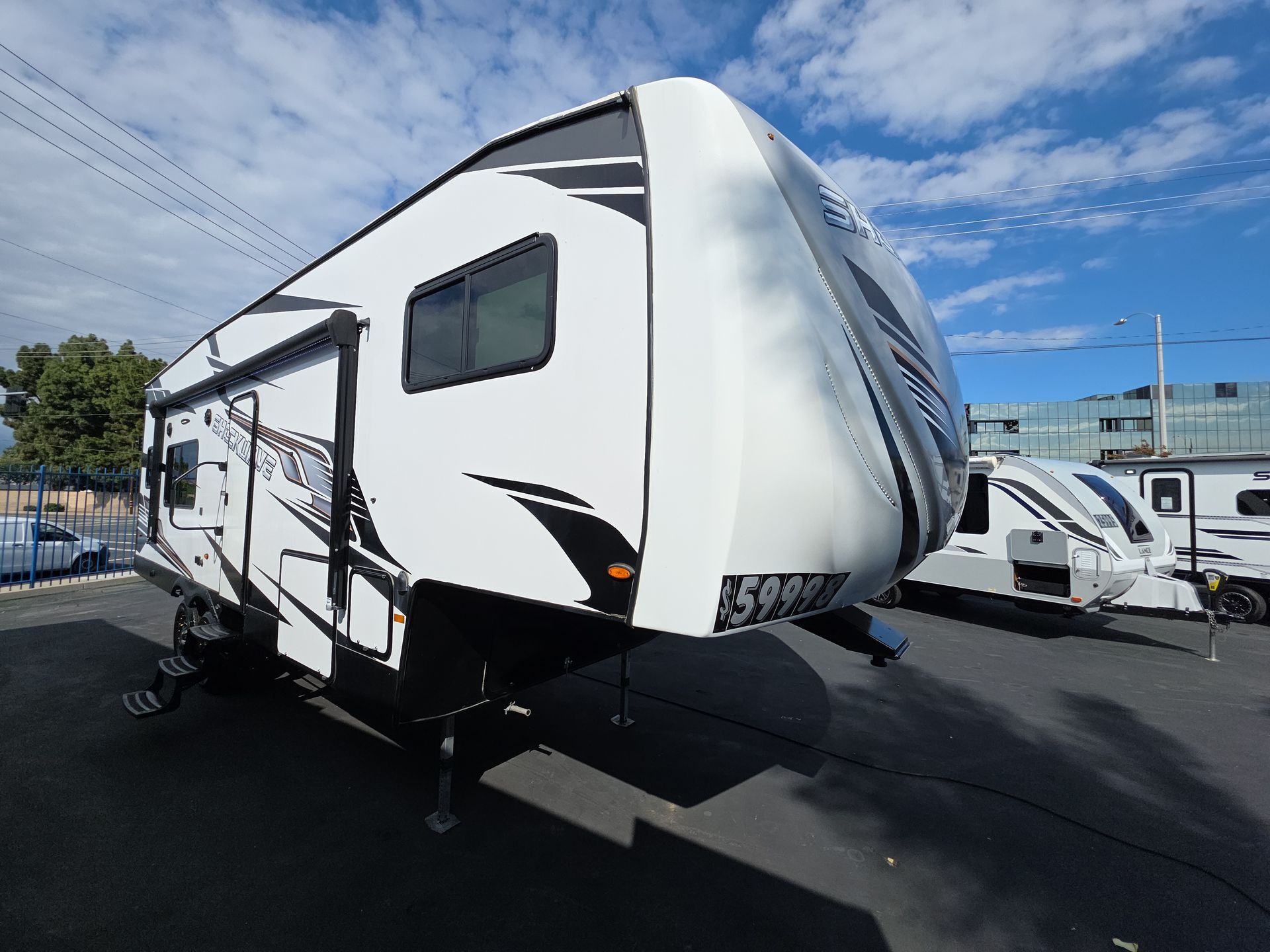 2023 Forest River SHOCKWAVE 28FWG DX F28FWGDX in fountain valley CA