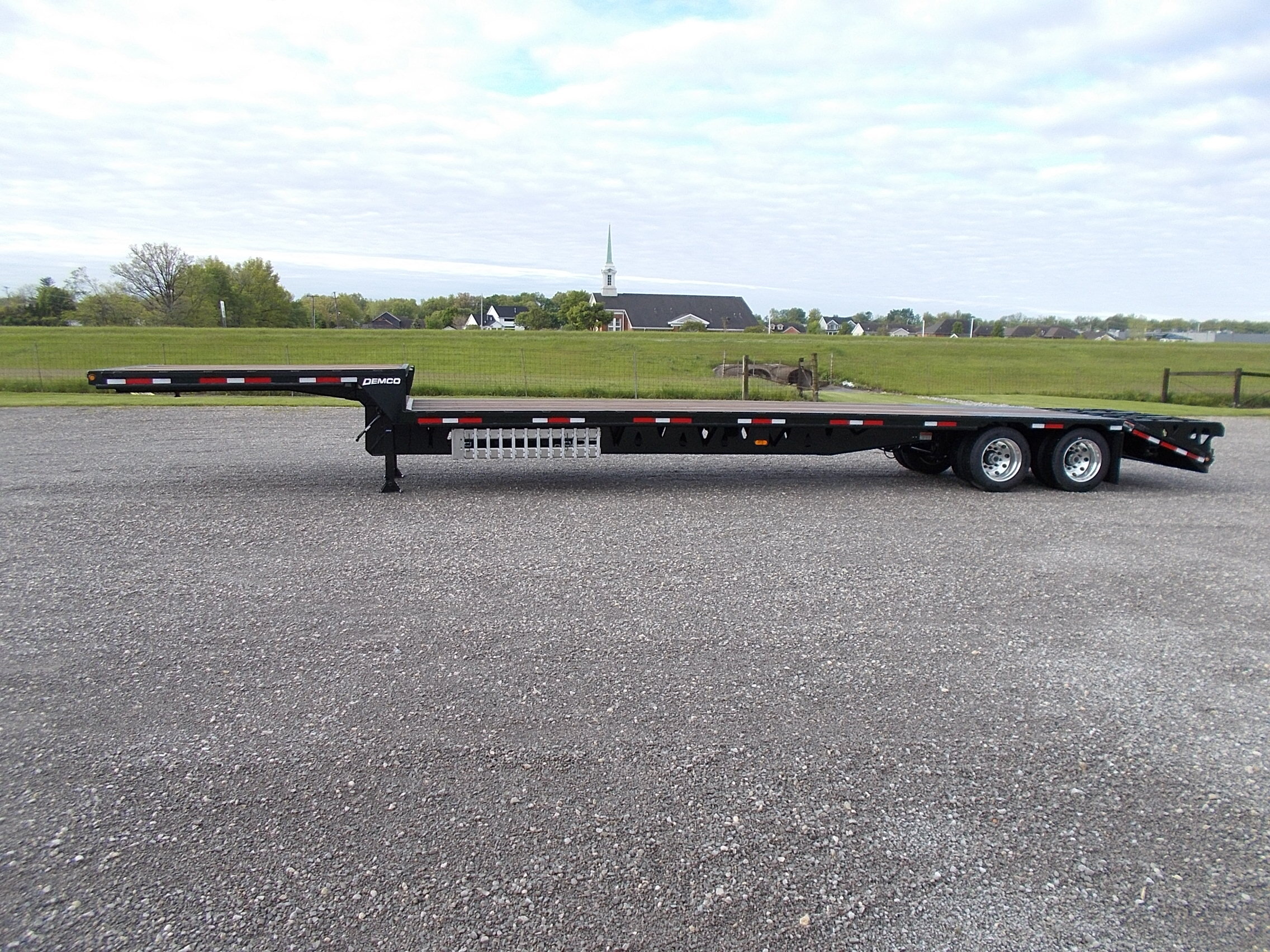 2027 DEMCO 43+5 in Saint Marys, OH