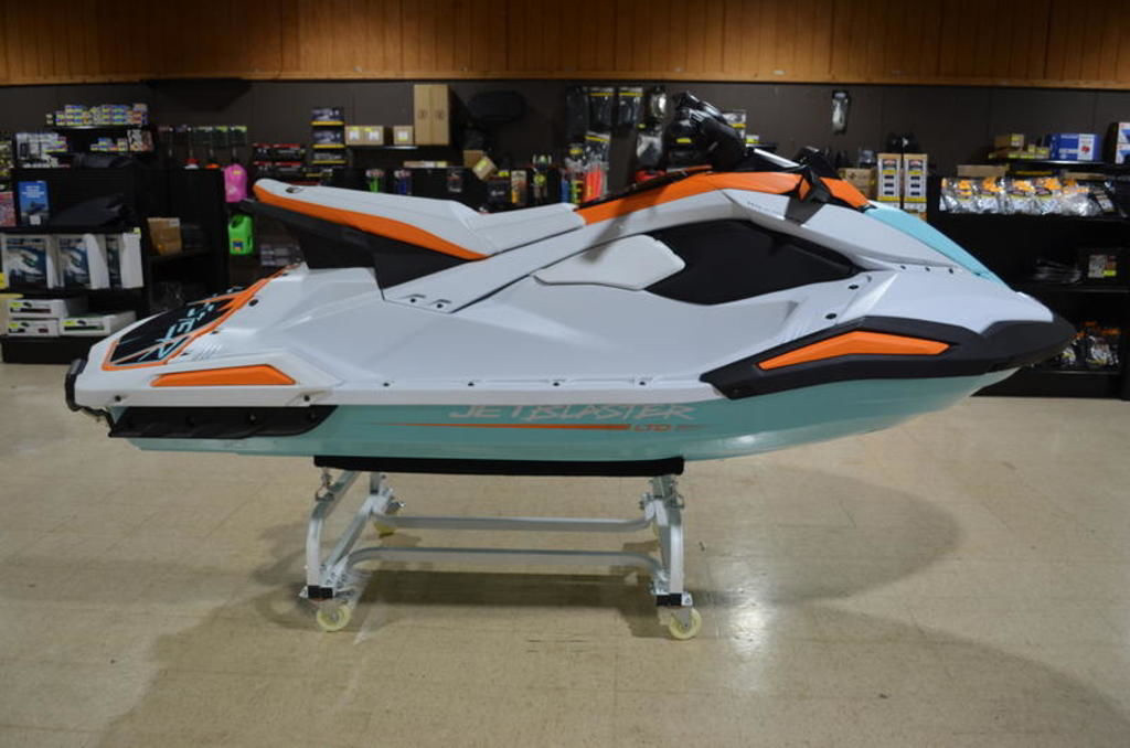 Waverunner Jetblaster For Sale in Michigan - Yamaha Personal