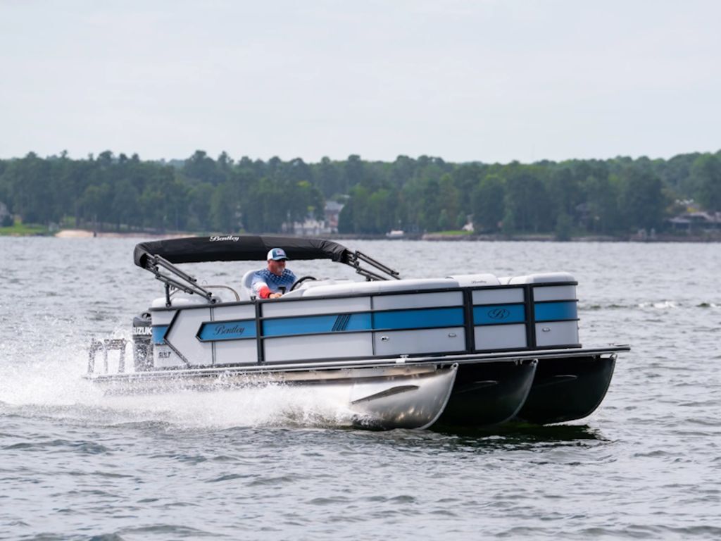 2026 Bentley Pontoons Bolt 223 (SPORT3) in coldwater MI