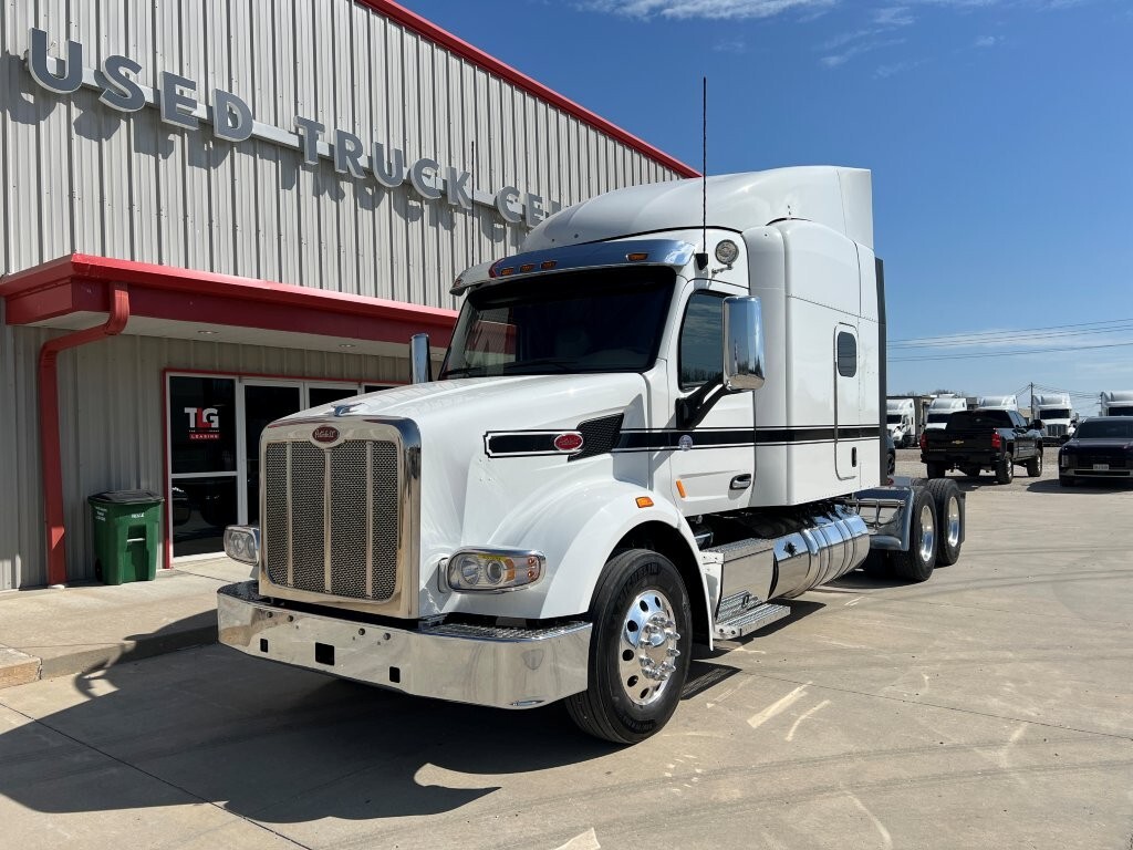 2022 PETERBILT 567 in Charlotte, NC