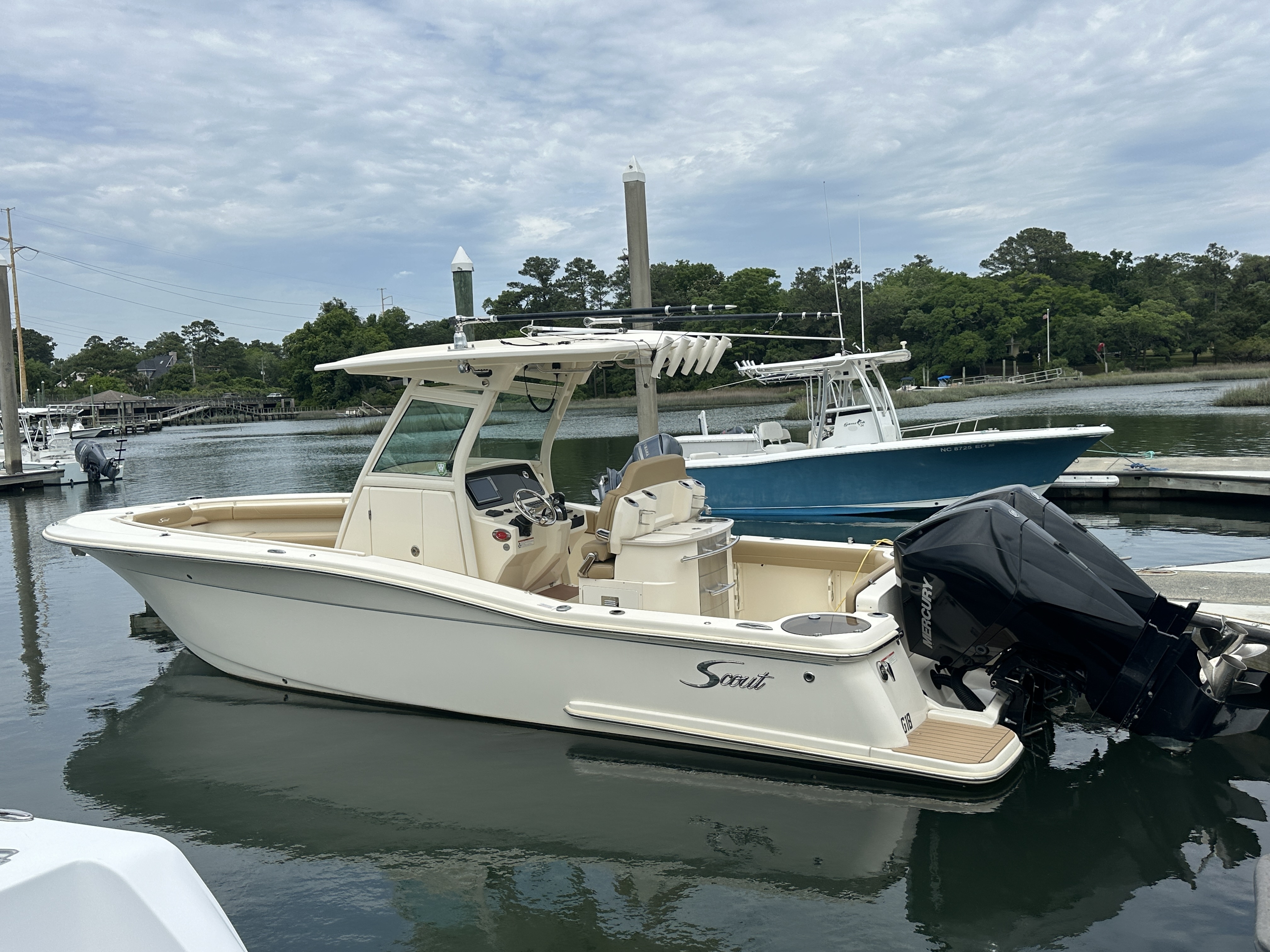 2019 Scout 275 LXF in wrightsville beach NC