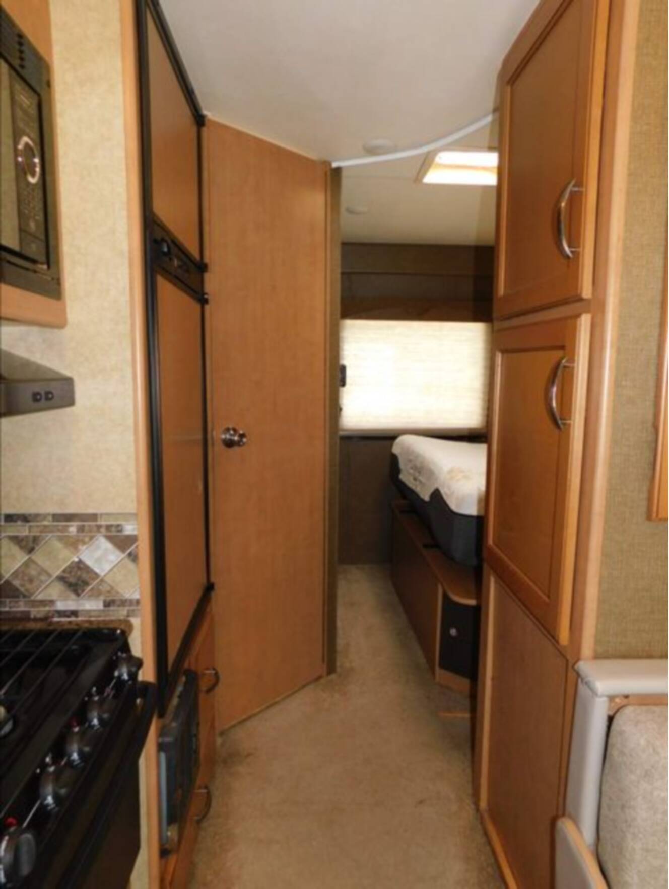 A photo of this 2016 Thor Freedom Elite 22FE