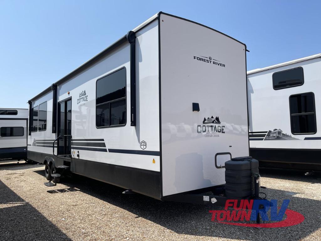 2025 Forest River Rv Cedar Creek Cottage 40RDE RV