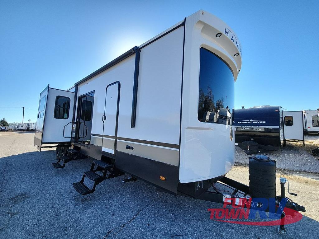 2025 Crossroads Rv Hampton 380RKS in cleburne TX