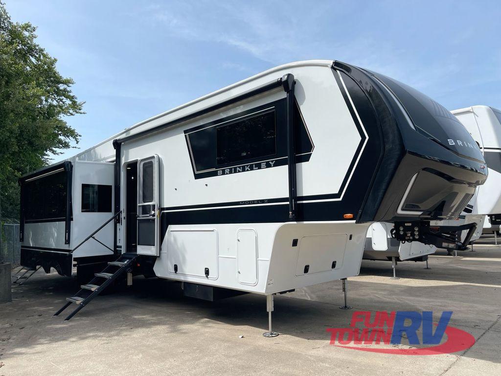 2026 Brinkley Model Z 3420 RV