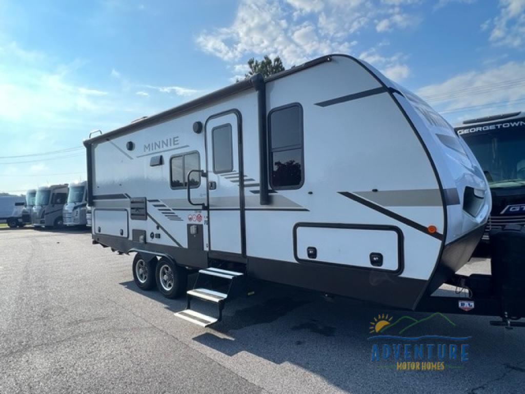 2022 Winnebago Industries Towables Minnie 2201MB in greer SC