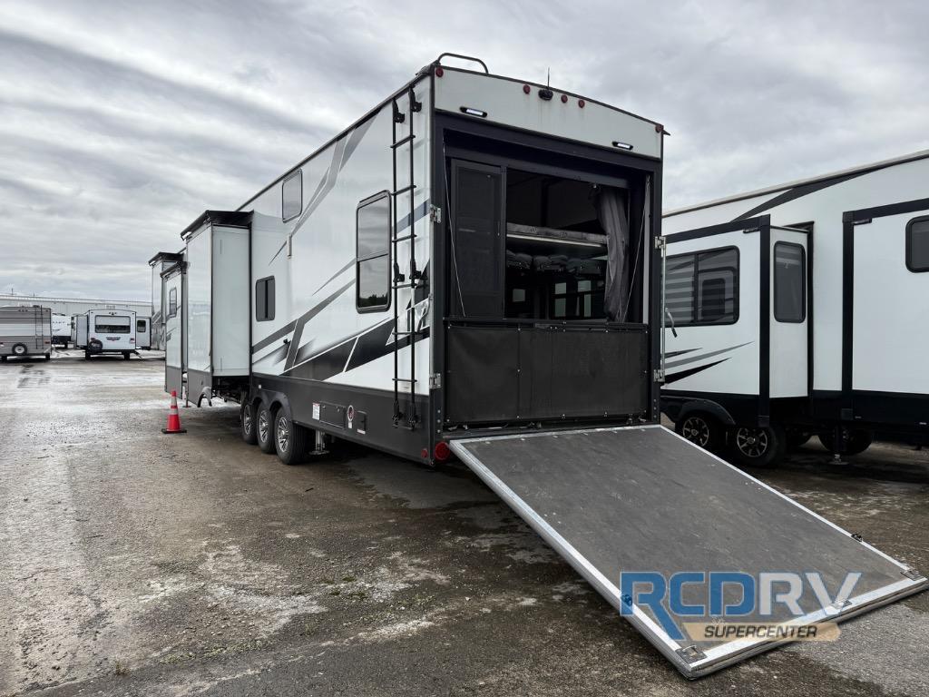 2023 Dutchmen Rv Voltage 4271 in pataskala OH