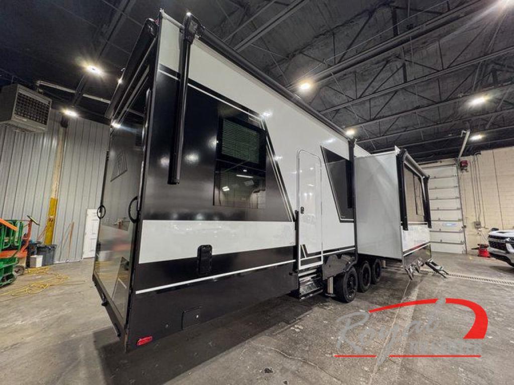 2026 Brinkley Model G 3970 in middlebury IN