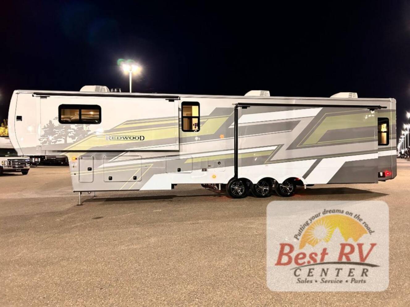 A photo of this 2026 Redwood Rv Redwood 412GK