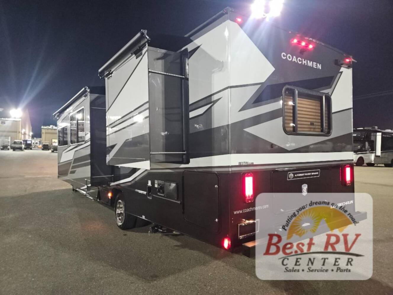 A photo of this 2026 Coachmen Rv Leprechaun 319MB Ford 450