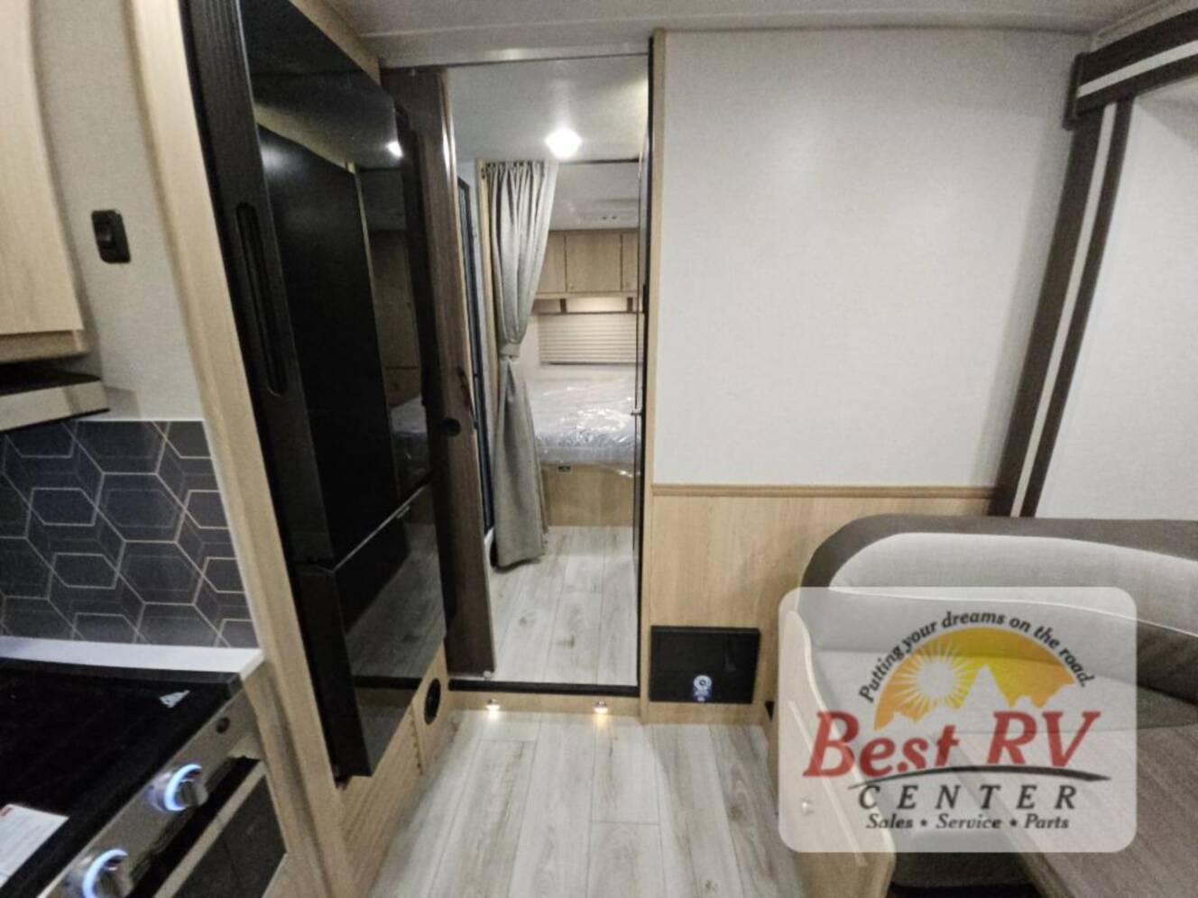 A photo of this 2026 Coachmen Rv Leprechaun 319MB Ford 450