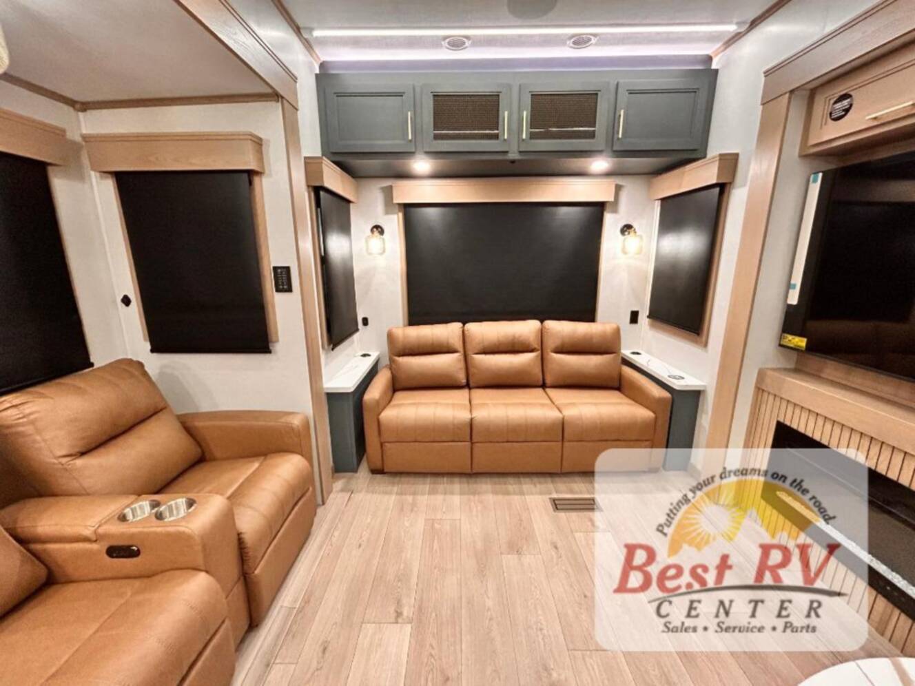 A photo of this 2026 Redwood Rv Redwood 412GK