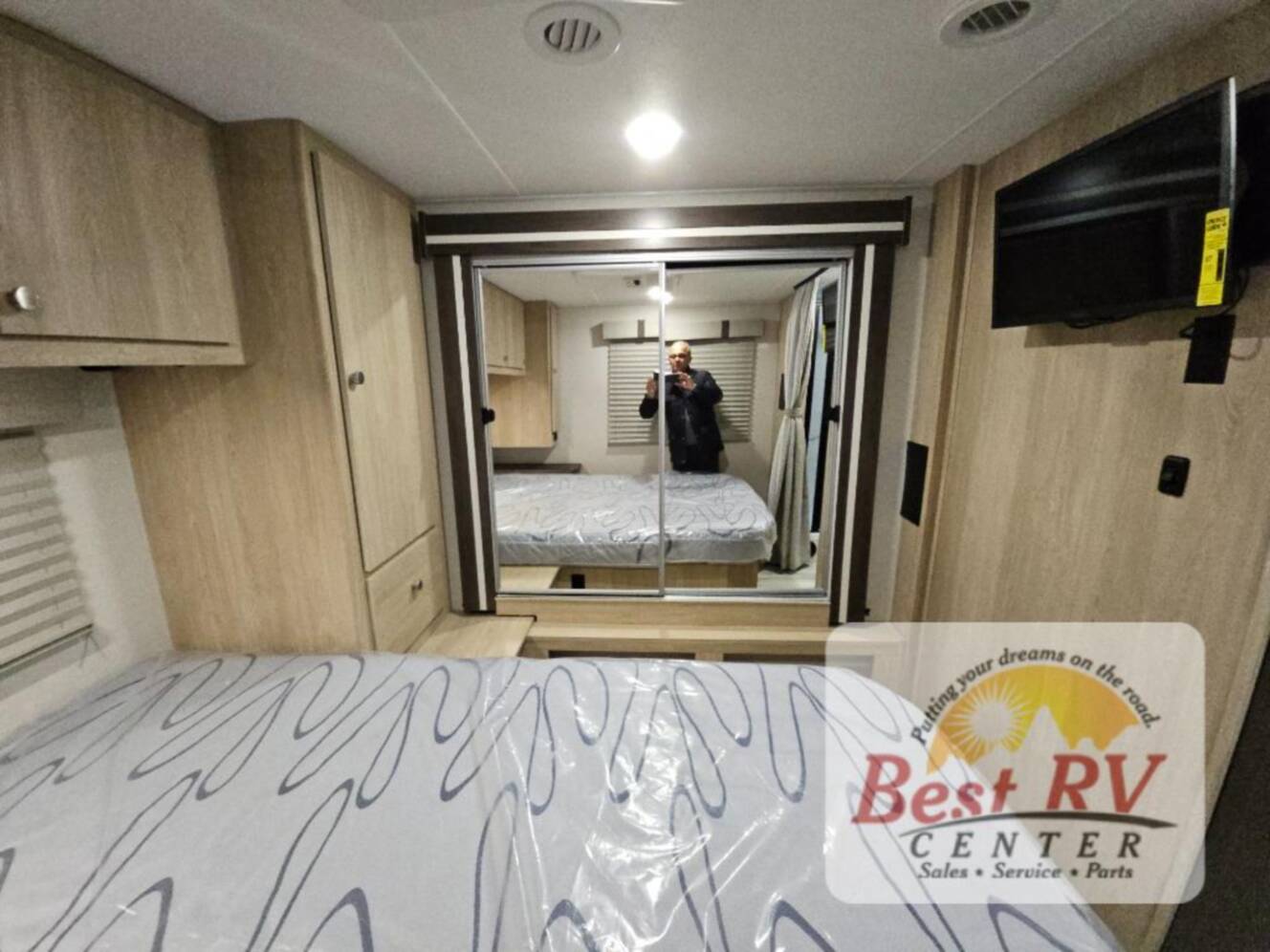 A photo of this 2026 Coachmen Rv Leprechaun 319MB Ford 450