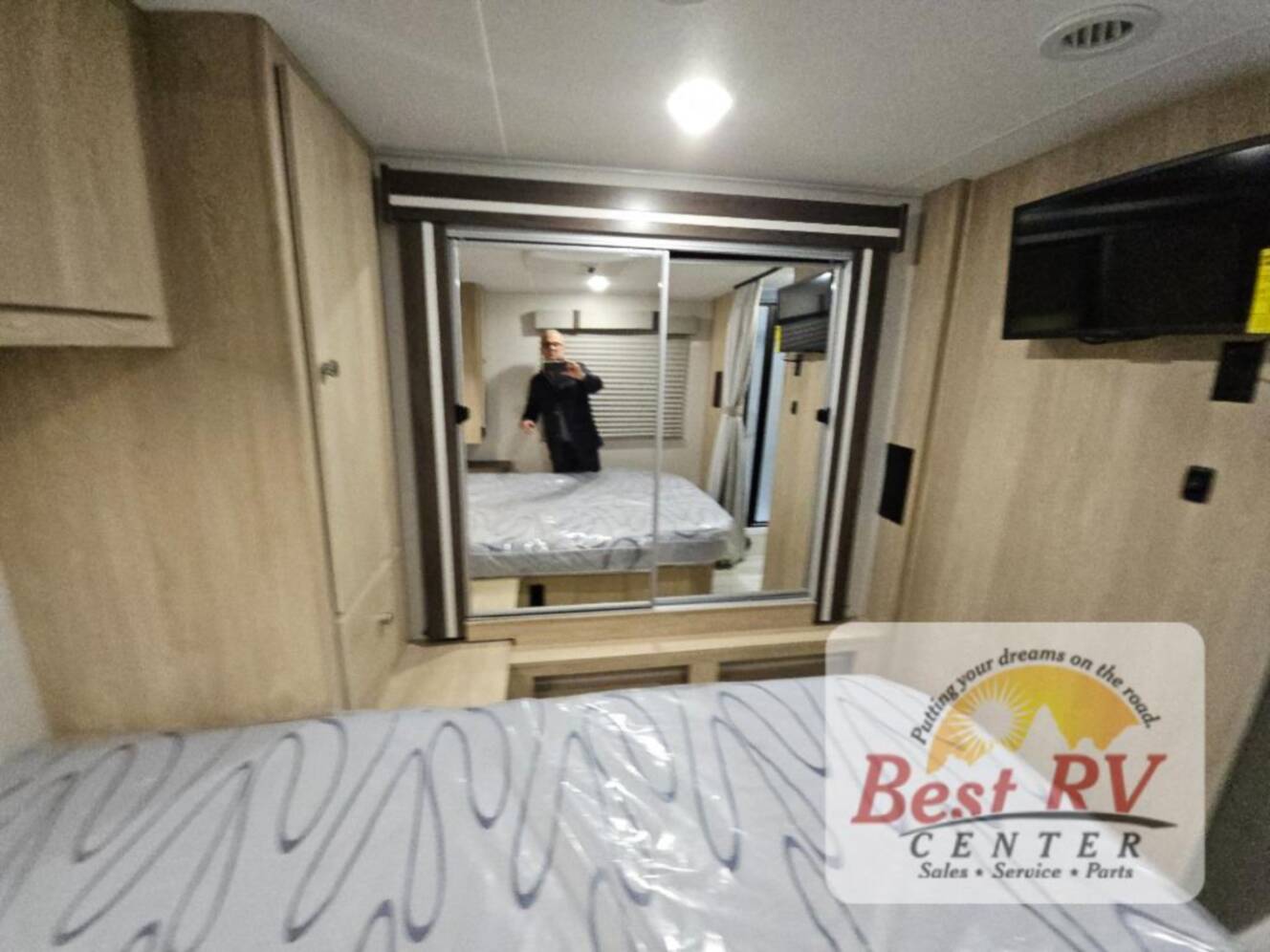 A photo of this 2026 Coachmen Rv Leprechaun 319MB Ford 450