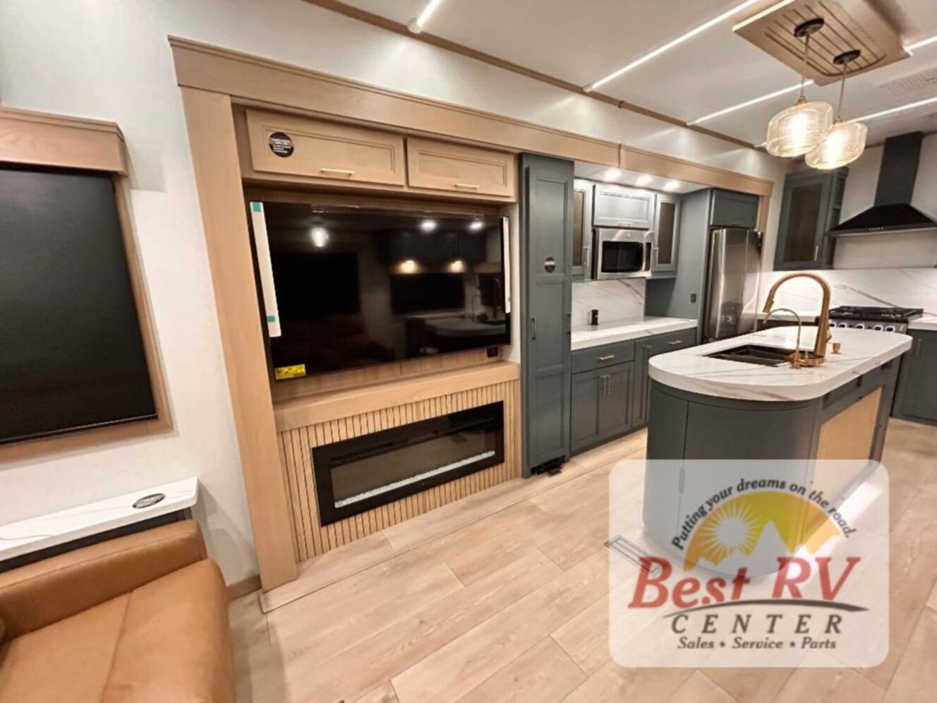 A photo of this 2026 Redwood Rv Redwood 412GK