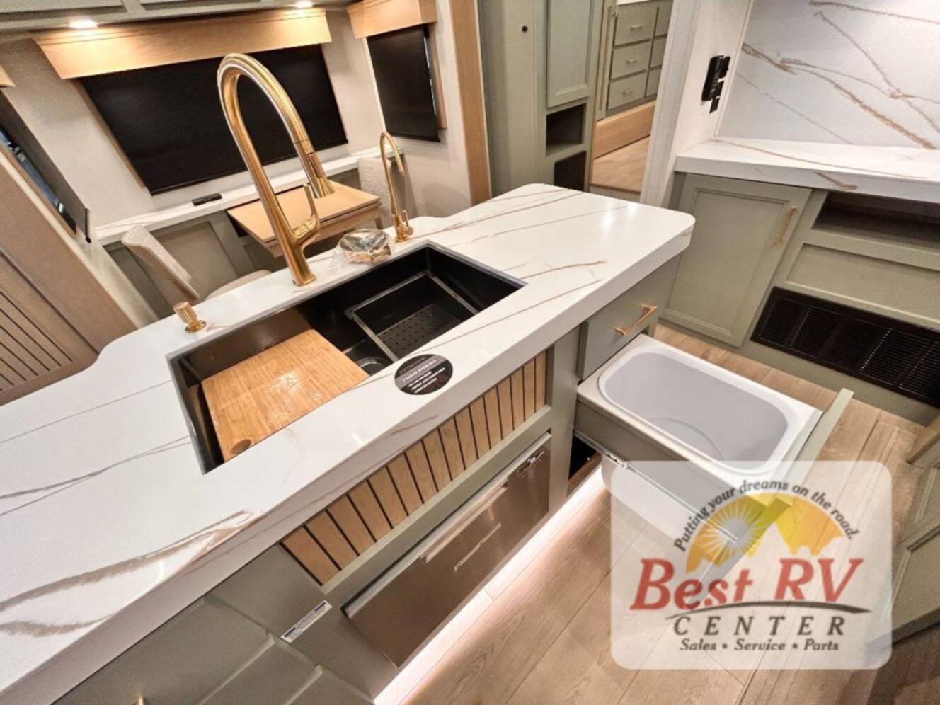 A photo of this 2026 Redwood Rv Redwood 420FL