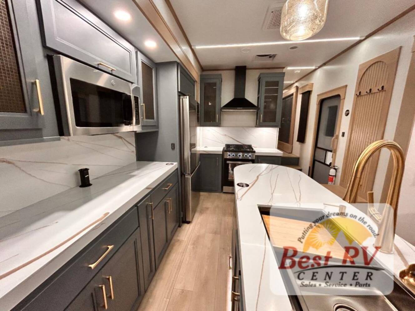 A photo of this 2026 Redwood Rv Redwood 412GK