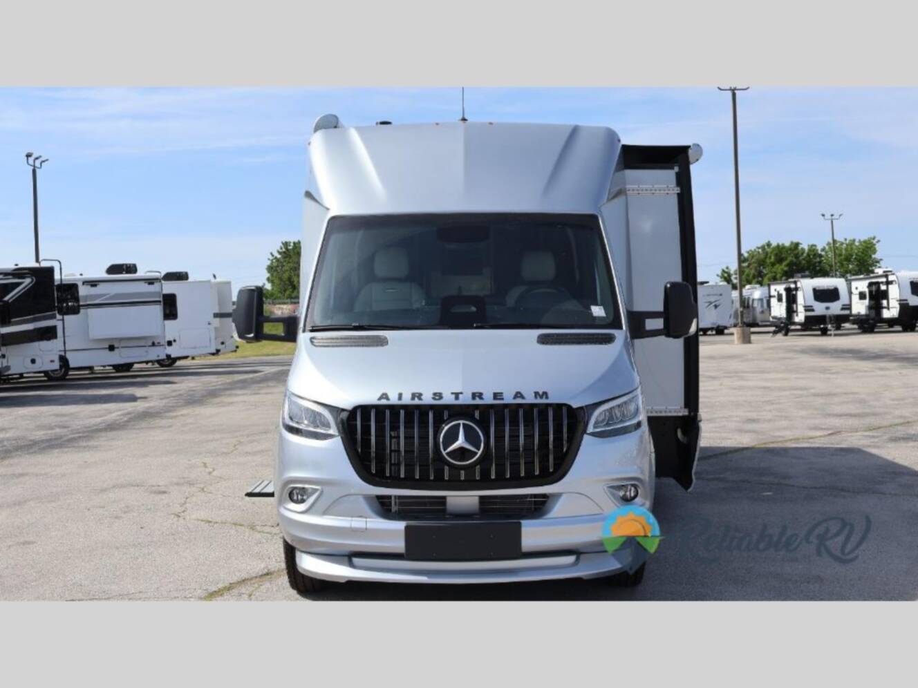 A photo of this 2026 Airstream Atlas 25MS 25MS