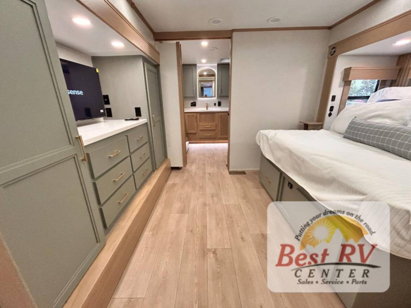 A photo of this 2026 Redwood Rv Redwood 420FL
