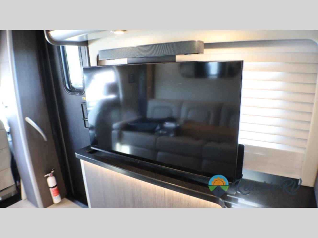 A photo of this 2026 Airstream Atlas 25MS 25MS