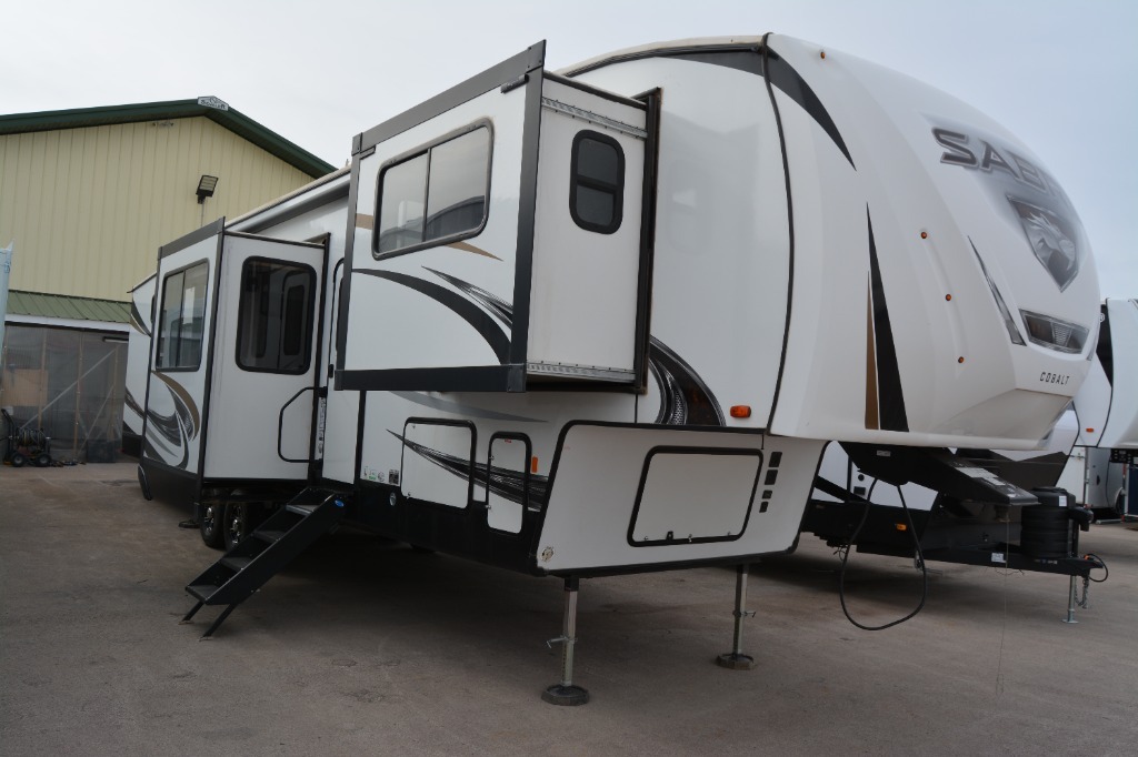 2022 Forest River Rv Sabre 37FLH RV