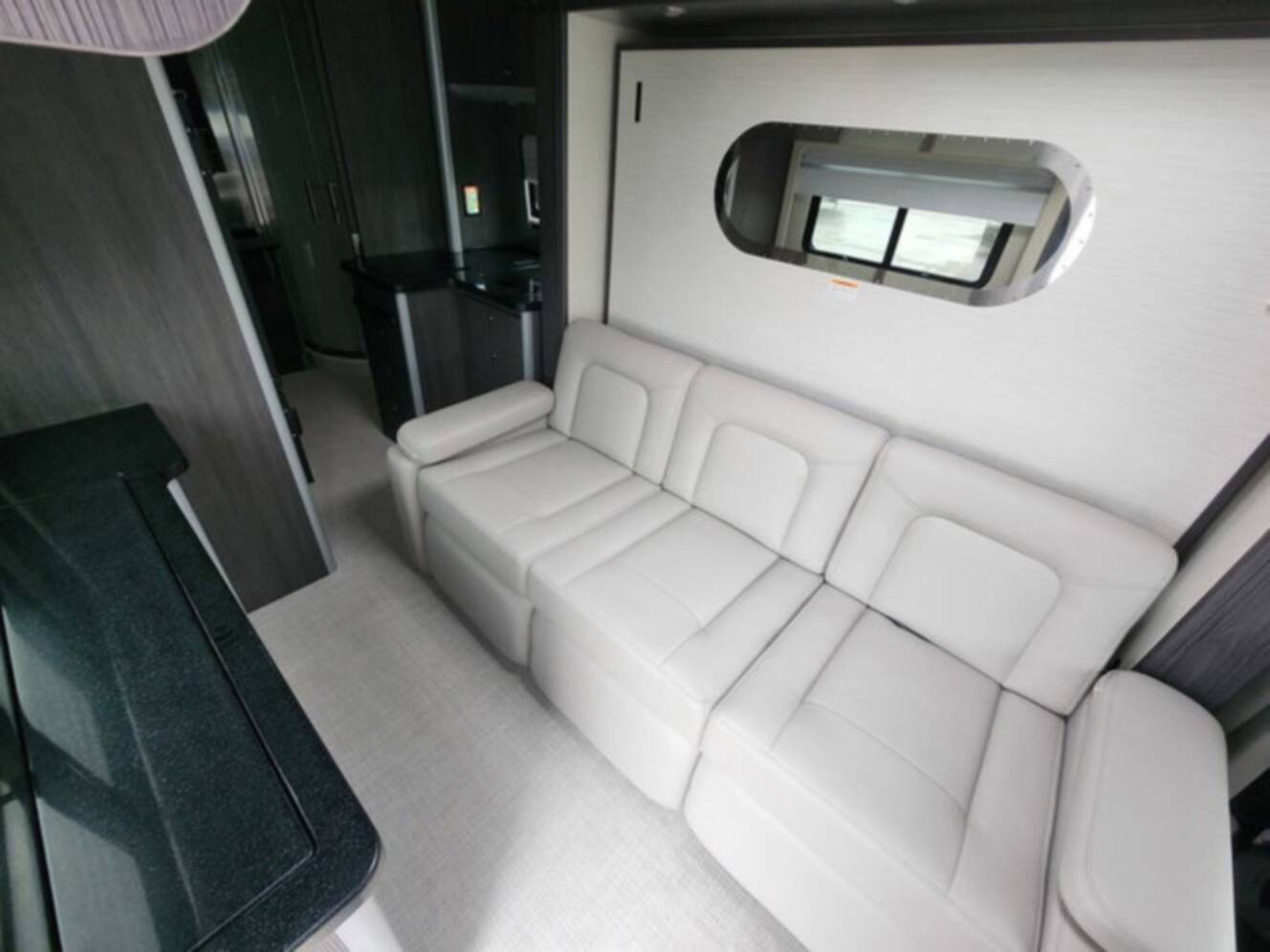 A photo of this 2026 Airstream Atlas 25MS Murphy Suite