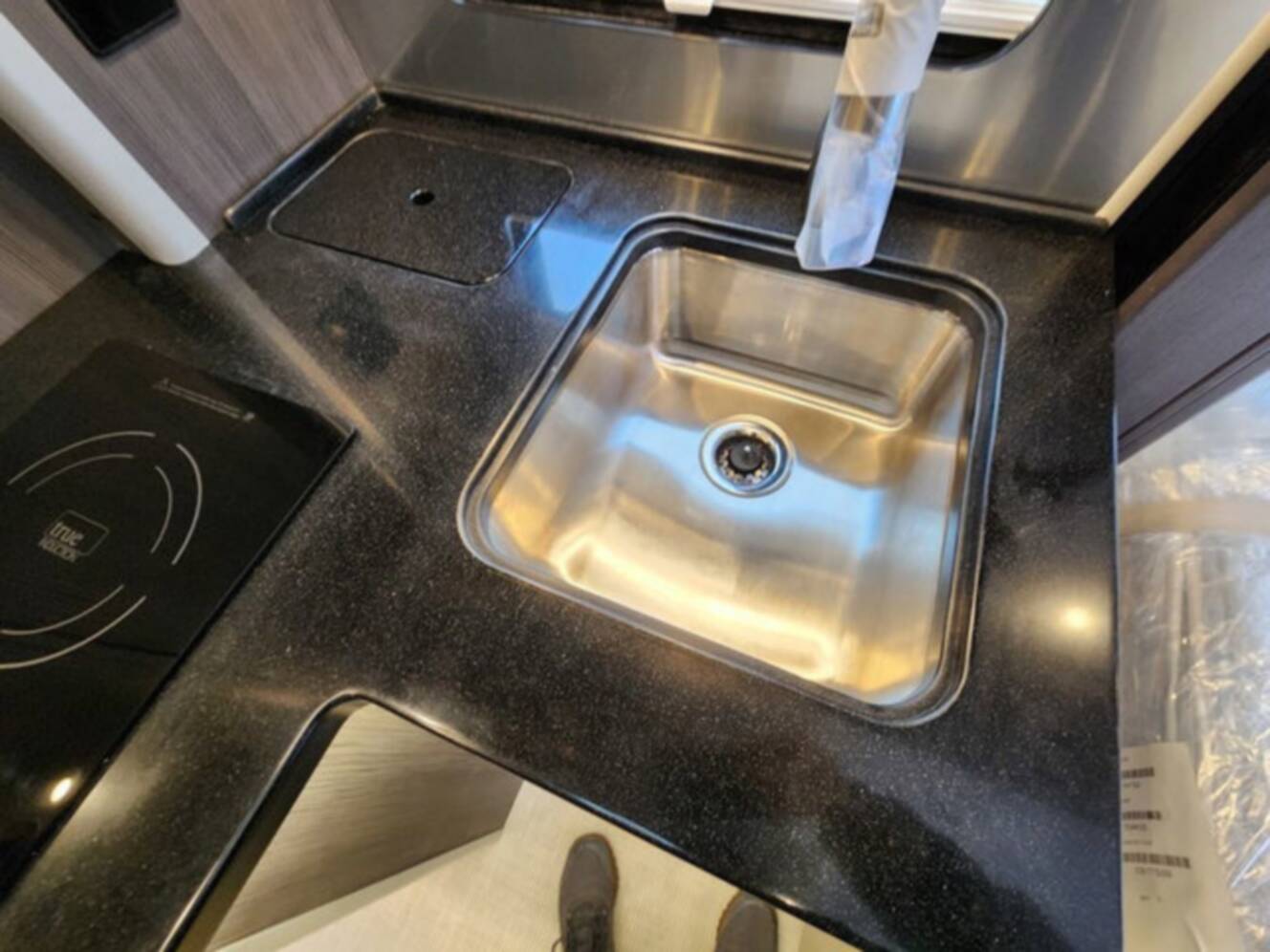 A photo of this 2026 Airstream Atlas 25MS Murphy Suite