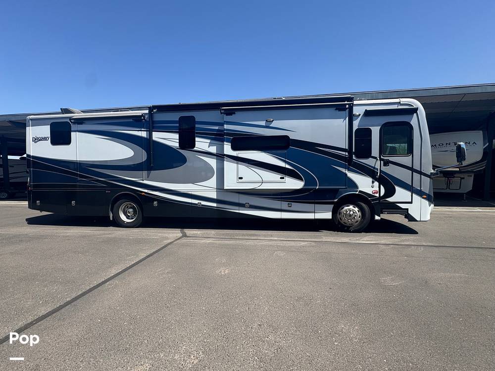 2021 Fleetwood Discovery 38N in san tan valley AZ