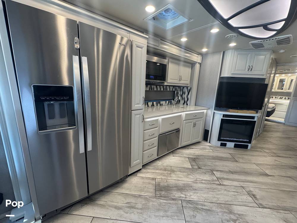2021 Fleetwood Discovery 38N in san tan valley AZ