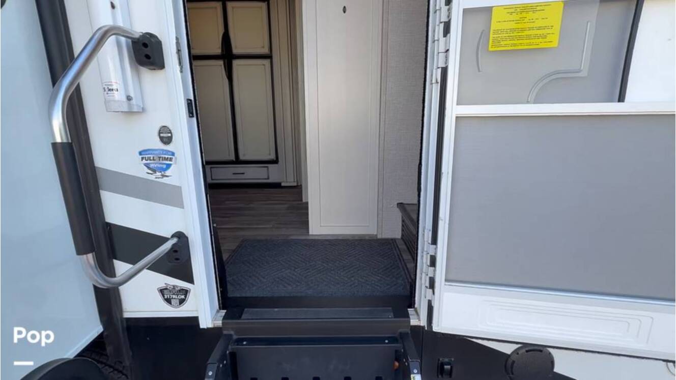 A photo of this 2022 Jayco Eagle 317RLOK