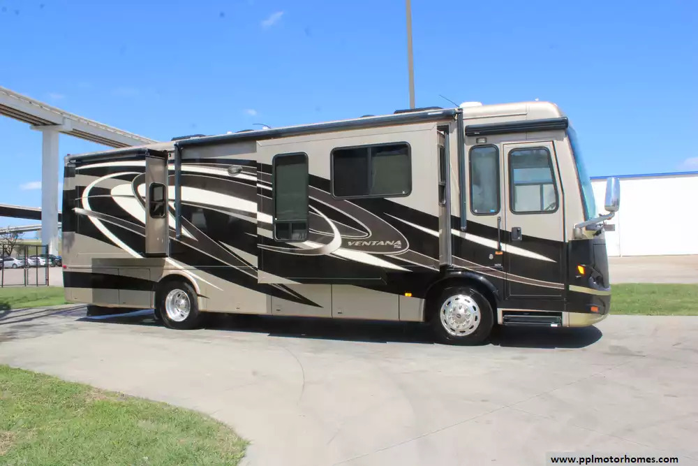 2013 Newmar Ventana 3434 in houston TX