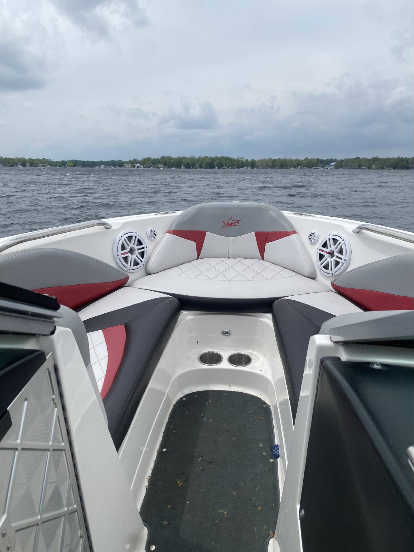A photo of this 2010 Mastercraft x15