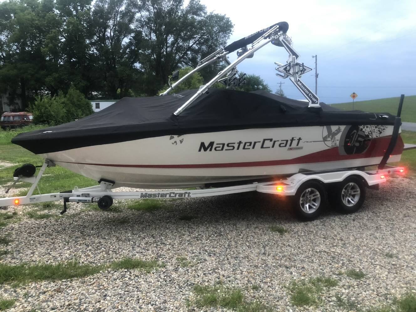 A photo of this 2010 Mastercraft x15